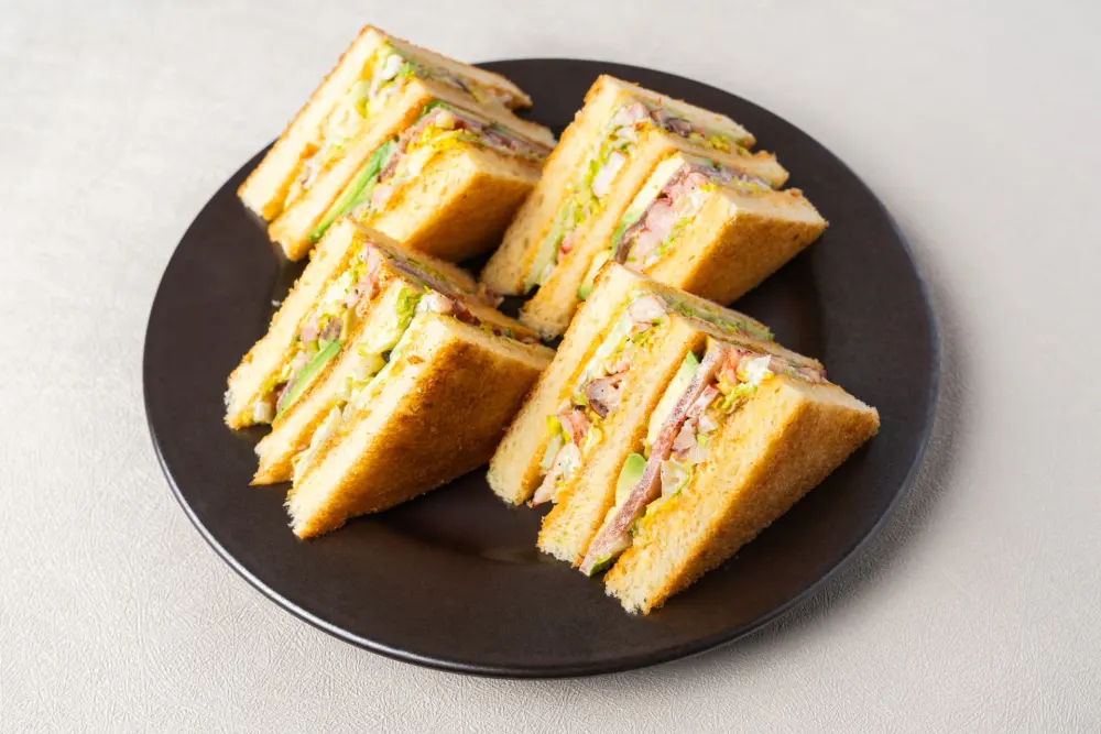 Club sandwich trio
